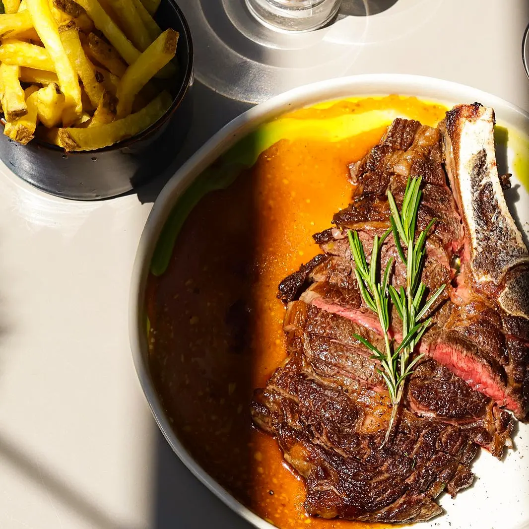 Plat servi à La Vista, restaurant à Saint-Florent